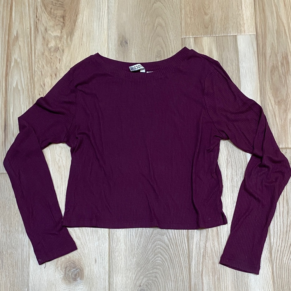 💥5 for $18💥 H&M Ribbed Long Sleeve Cropped Top - Plum
